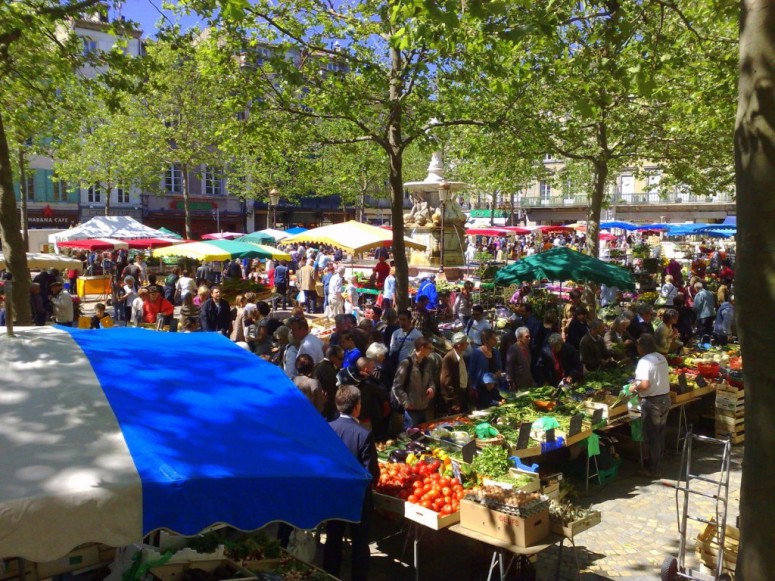 marché-de-carcassonne-1024x768.jpg